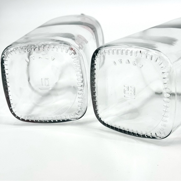 Vintage Italian (2) Swing Top 1 Lt. Glass Bottles/Carafes - Picture 8 of 11